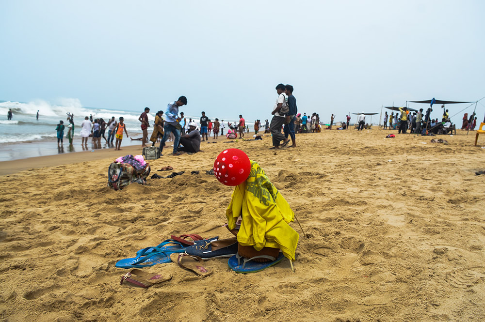 Beach Or Life: Photo Series By Indian Photographer Soumyabrata Roy